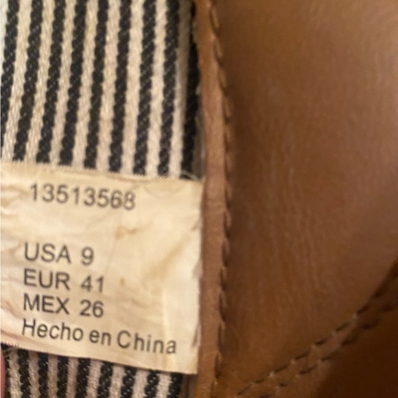 Women’s Flats - Picture 8 of 8